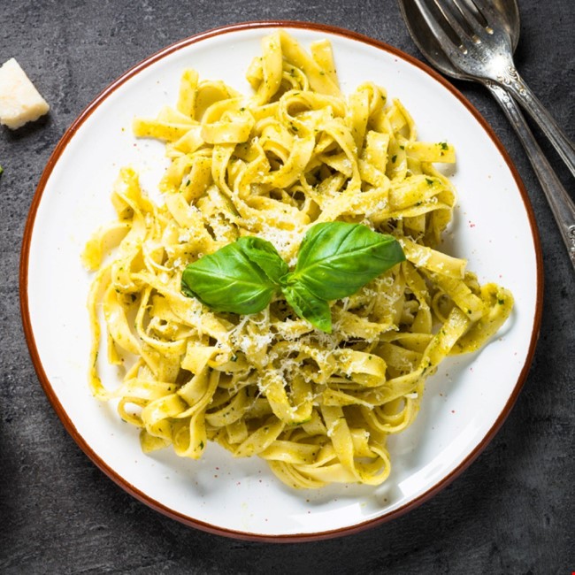 Pesto Soslu Tagliatelli